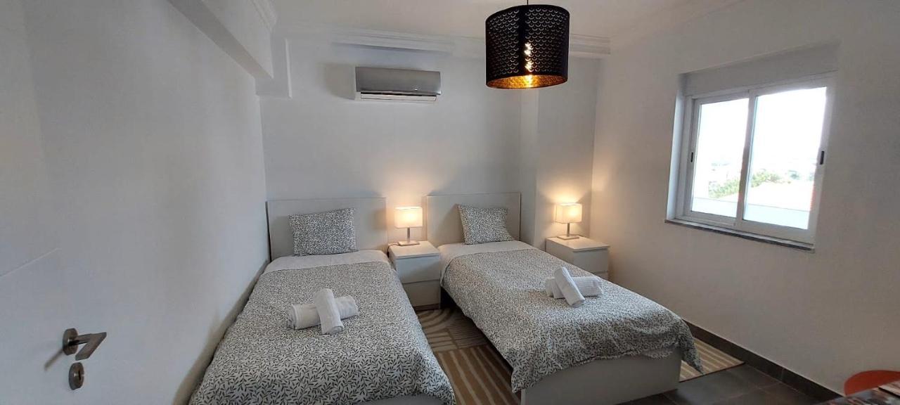 Enjoy Pool, Beach And More At This Nice Apartment Only 3 Minutes From Mareta'S Beach Сагрес Екстериор снимка